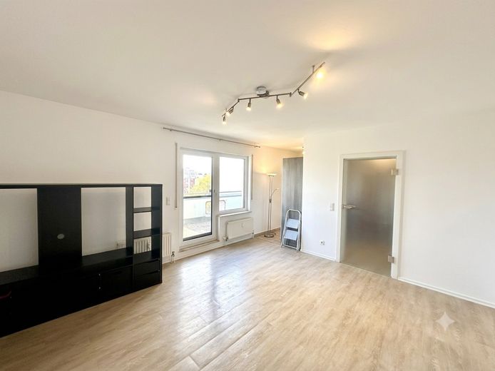 Exclusive 2-room apartment with large terrace – completely modernized bathroom in Karlsruhe-Neureut – Foto 9