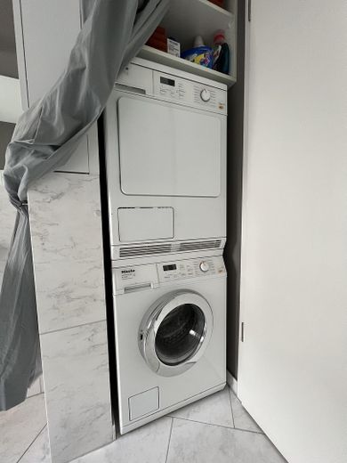Wysokiej klasy penthouse z dużym tarasem na dachu w Hamburgu-Eppendorf – Zdjęcie 34