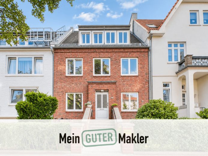 Bremen-Schwachhausen’da geniş güneybatı teraslı, engelsiz 3 odalı daire – Fotoğraf 1