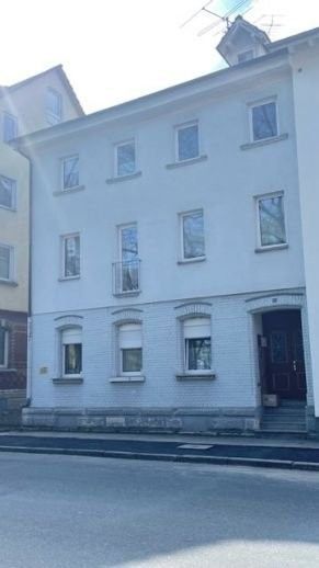 Zentralgelegene 4 Zimmer Wohnung – Vorderansicht .jpg