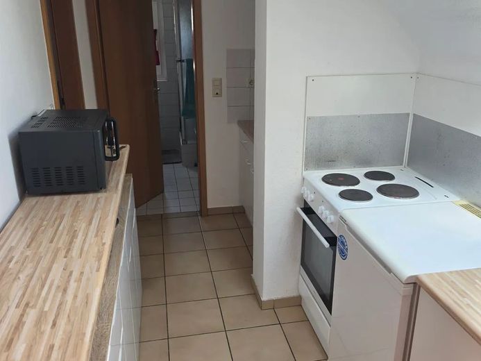Schöne 2-Zimmer-Wohnung über den Dächern von Würzburg – Foto 6