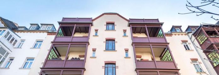 WERTBESTÄNDIG VERMIETETES EIGENTUM | Helle 2,5-Raum-Wohnung mit Balkon