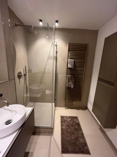 City center! 1-room apartment with balcony in Bonn – Foto 12