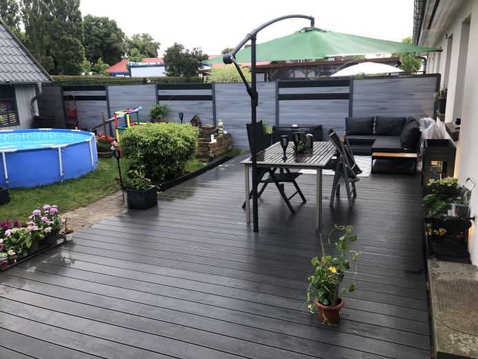 Terrasse noch ohne Überdachung