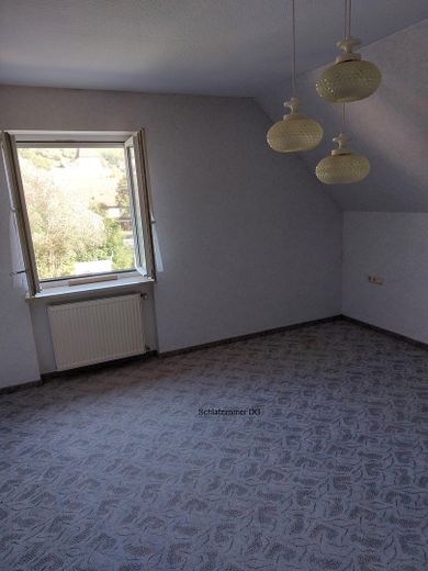 Schlafzimmer DG