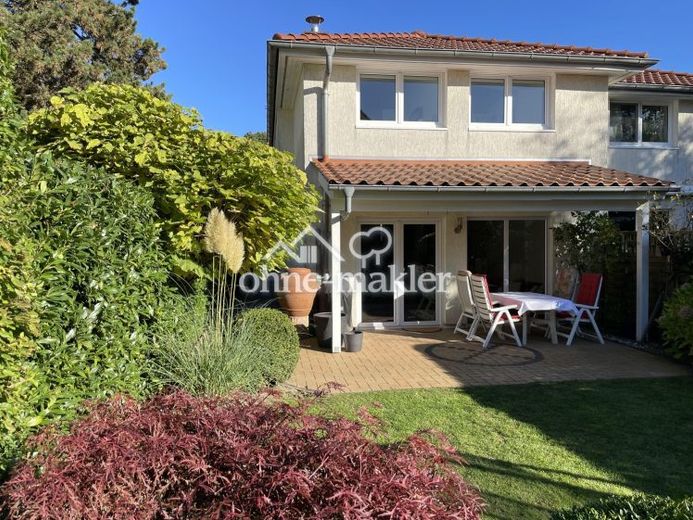 Dúplex adosado ideal para familias en una zona tranquila de Hamburgo-Sasel *Sin comisión* – Foto 1