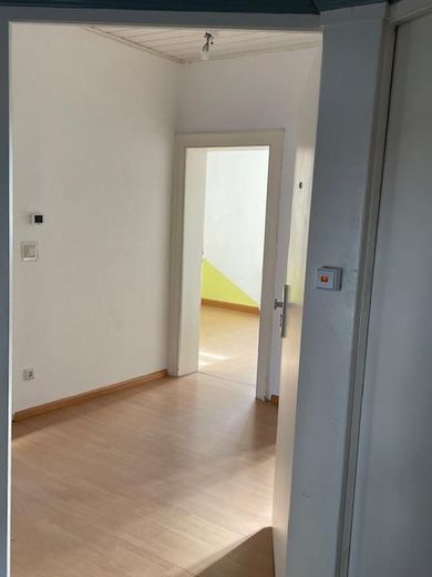 Bright 3-room apartment with a good layout – Flur