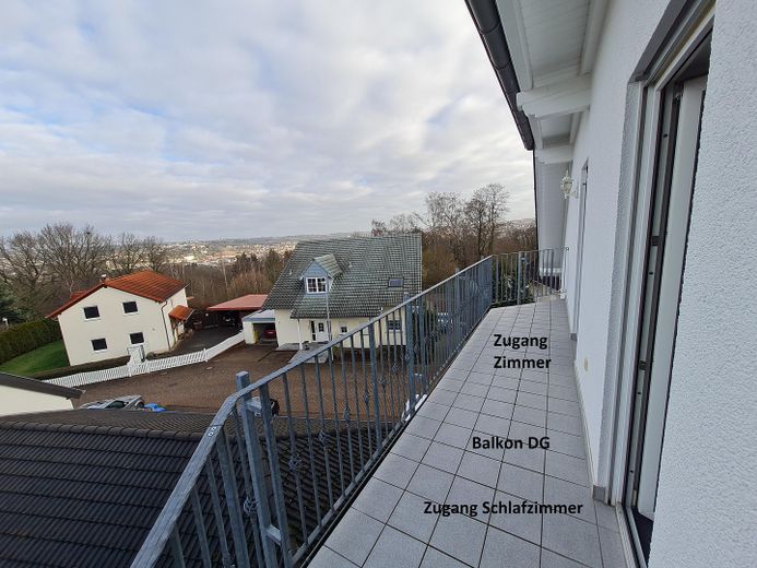 Exclusive maisonette apartment in Beckerswäldchen – Balkon OG