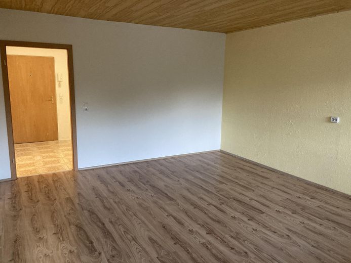 Wohnzimmer Richtung Flur