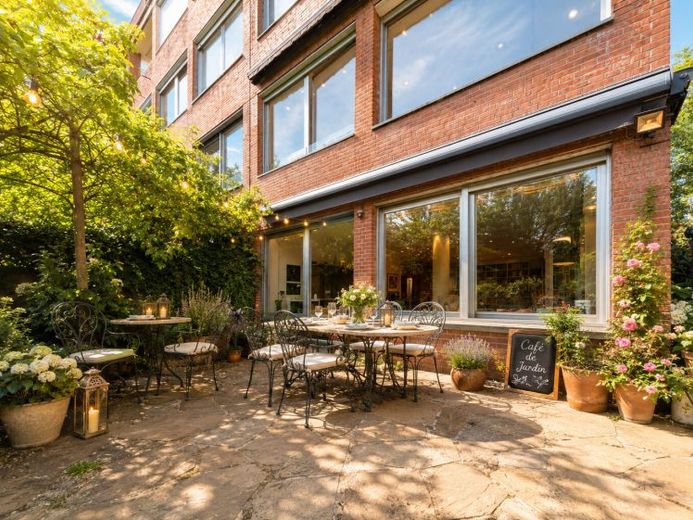 Grün. Privat. Einzigartig. - Eine Rarität am Ruhrstein – Foto 1