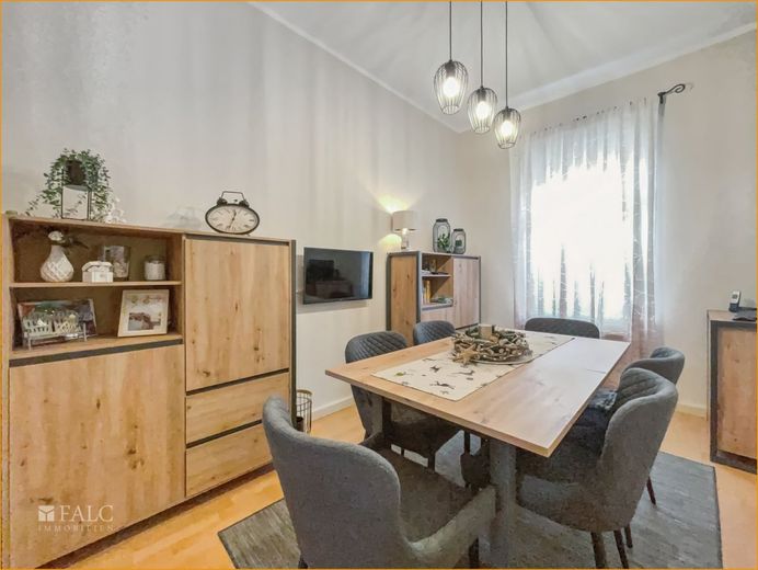 Esszimmer/1.OG