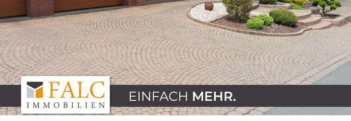 Repräsentatives Mehrfamilienhaus mit Traumgrundstück-