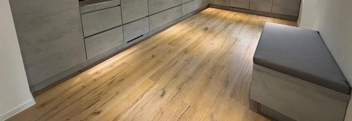hochwertige Einbauküche EG
