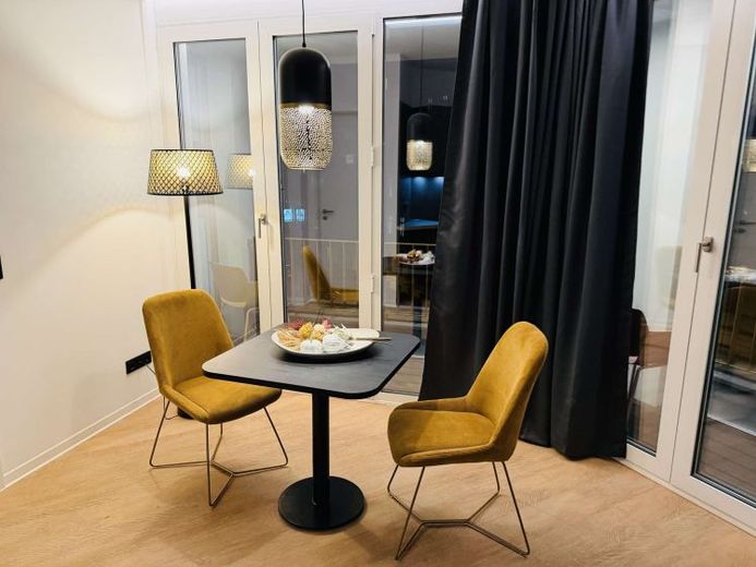***ALL-INCLUSIVE MIETE ~LUXURIÖSE MÖBLIERTE APARTMENTS~BALKON~STELLPLATZ*** – Foto 1