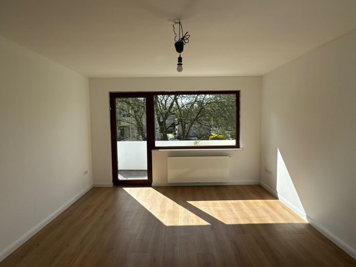 Frisch saniertes Wohnzimmer