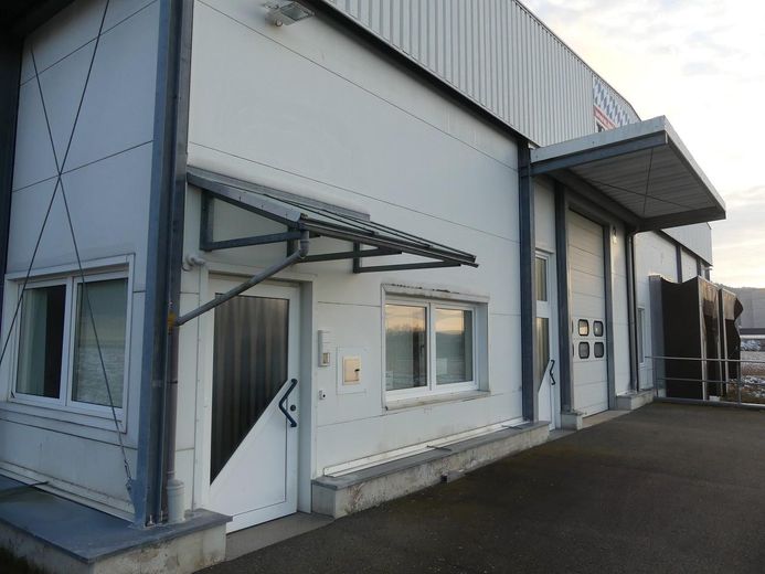 Außen Tiefkühl-Haus Döl-816