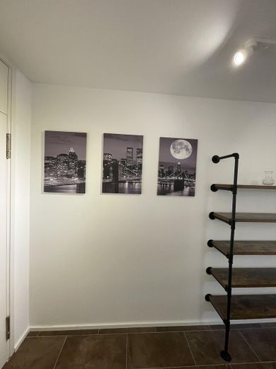 Renoviertes Studio in Bogenhausen nahe Herzogpark – Diele