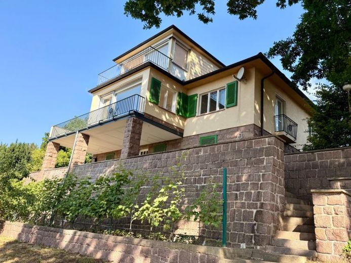 Mieszkanie z widokiem - przestronny dom jednorodzinny z ogrodem-paradisem i widokiem na Radebeul – Zdjęcie 1