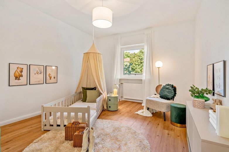 Fantásticamente modernizado: apartamento en propiedad de 3 habitaciones en ubicación céntrica - sin comisión – Kinderzimmer