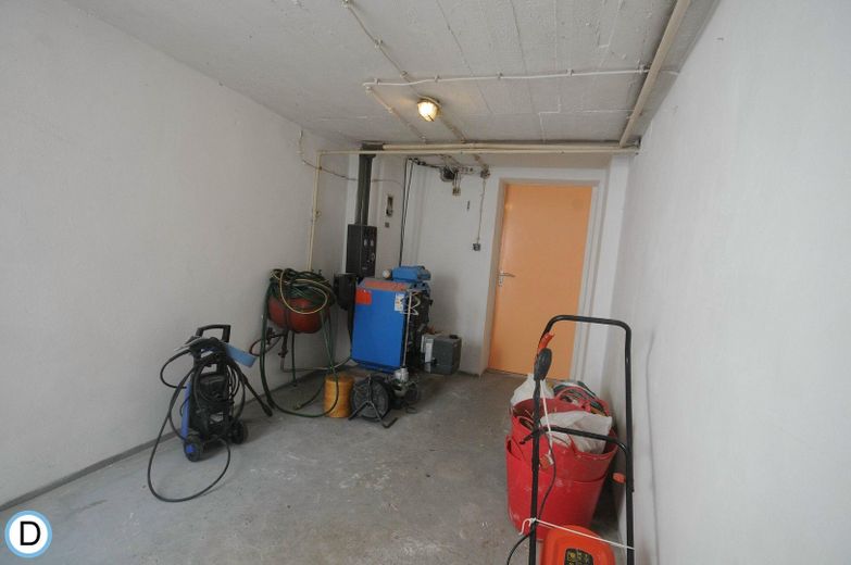 49_Keller D Südseite