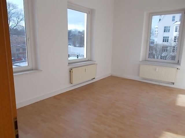 Großzügige 2-Zi.mit Wanne und Laminat im Zentrum! SP mgl. – DSCN1884