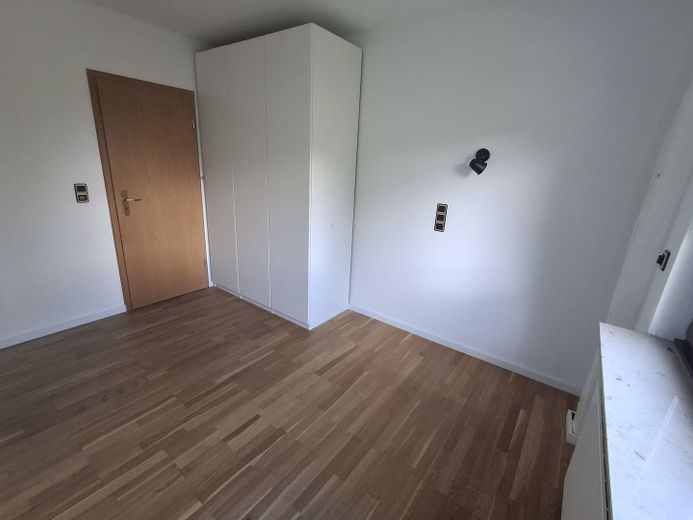Sonnige EG-Wohnung mit EBK, Wannenbad, Kamin & Garten - von privat an privat – 2. Schlafzimmer