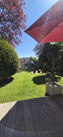 ... direct intrekken - hoekwoning, grote tuin+terras, sauna, garage – Foto 1