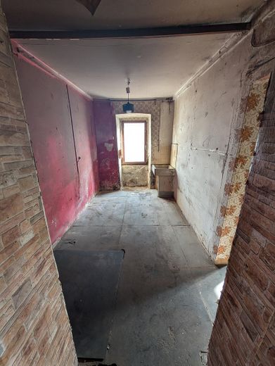 Handwerker gesucht – Wohnen gegen Renovierung! EFH mit Garten Menzingen – Foto 13