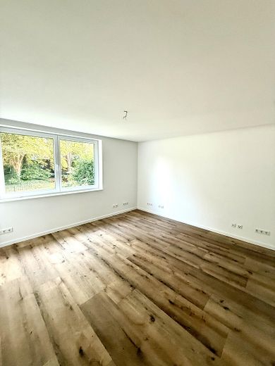 Modernes Haus mit großem Garten, Wärmepumpe & Smart Home in Bissendorf-Wietze – Zimmer 3 im EG