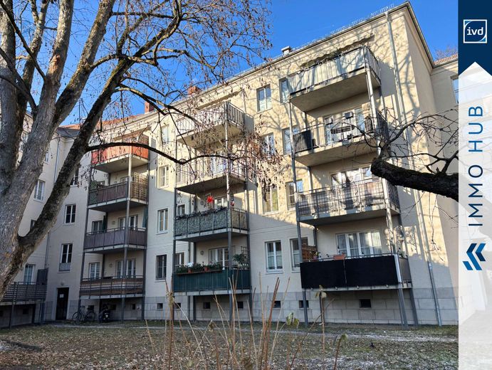 4571081-R2nRcrXsAdPru3GXuVPrS1NW-Aussenansicht (Hof).jpg
