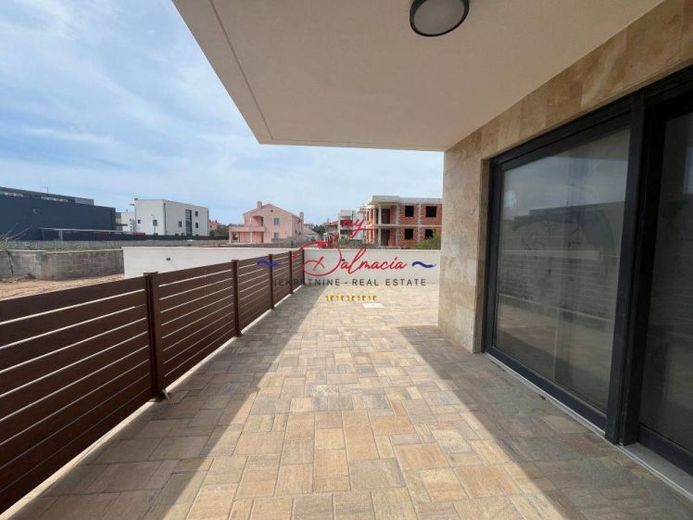 Privlaka - exklusive S-001 Wohnung 150m zum Strand – Foto 1