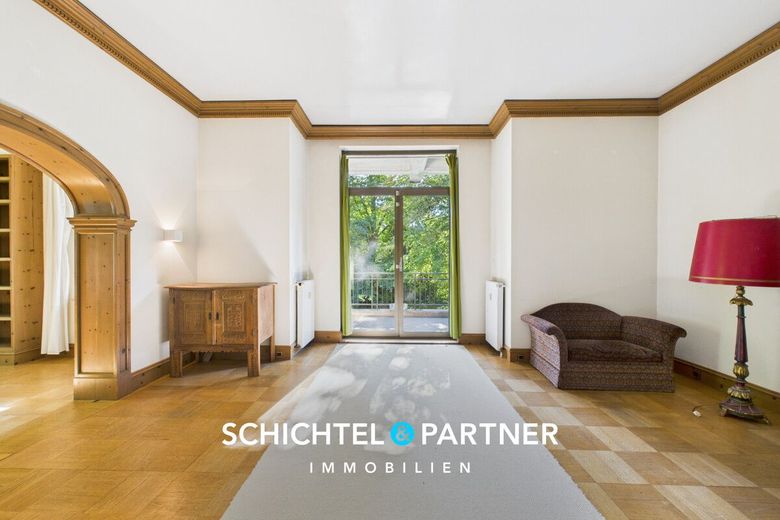 Schwachhausen | Kaufmannsvilla mit viel Historie und idyllischem Garten – S&amp;P | Wohnzimmer