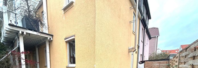 Kleiner Garten mit Terrasse