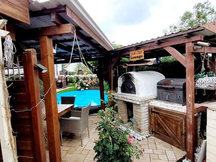 Provisionsfrei- Ihre private Wellness-Oase am Tor zum Spreewald – Outdoorküche mit Pizzaofen