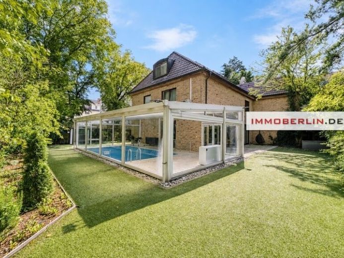 IMMOBERLIN.DE - ¡Ubicación privilegiada en Grunewald! Exquisita casa unifamiliar y edificio de oficinas independiente – Foto 1