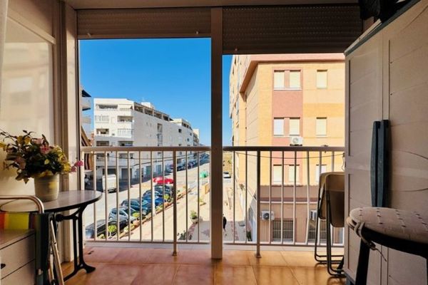 Wohnung mit 1 Schlafzimmer und Gemeinschaftspool nur 100 Meter vom Strand entfernt