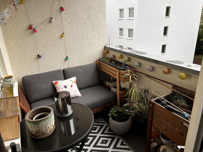 Balkon mögl. Nutzung