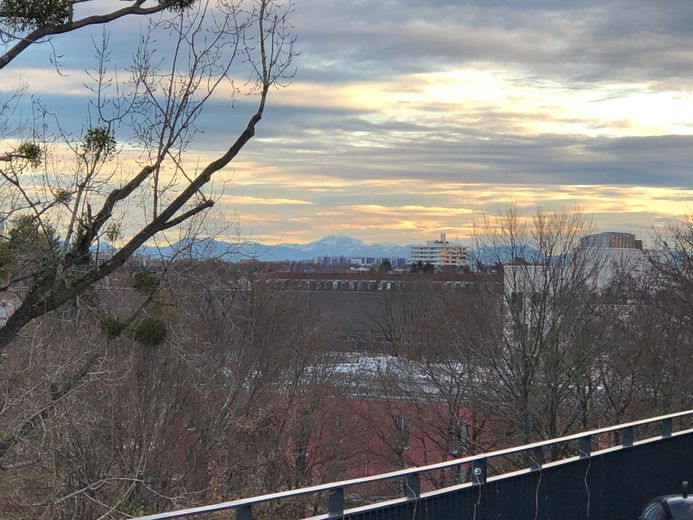 2-Zimmer Penthouse mit zwei Dachterrassen (Passivhaus) – Alpenblick