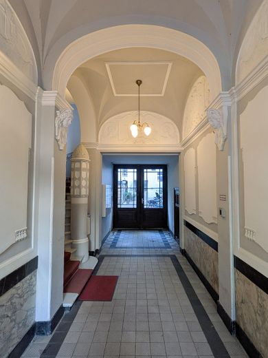 105m² klimatisierte Dachgeschosswohnung in Berlin-Friedenau – Eingangshalle