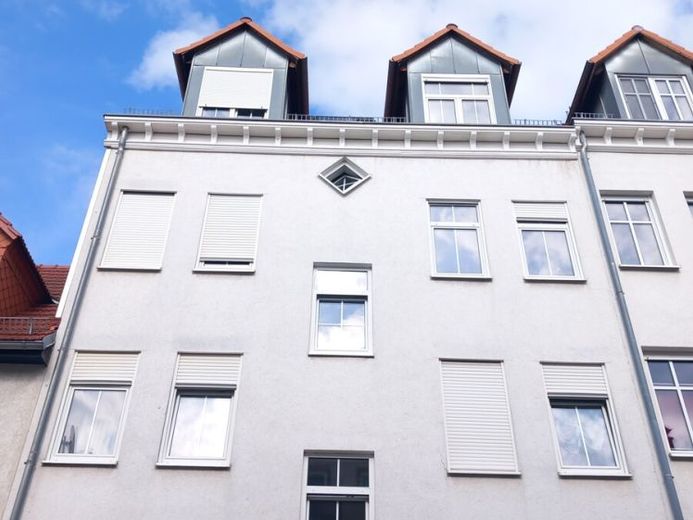 sichere Kapitalanlage: Single-Apartment, vermietet, mit Balkon am Zentrum von Meerane – Foto 1