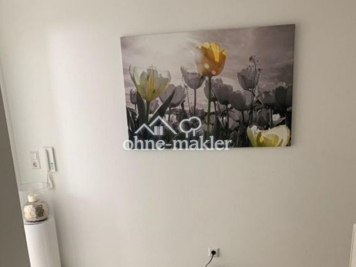 Voll möblierte wohnung mit Einbauküche – Foto 1