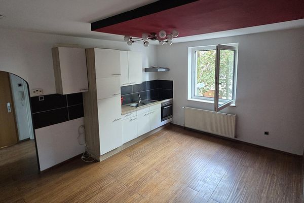 Schöne 2,5-Zimmer-Wohnung mit Einbauküche & Duschbad Essen