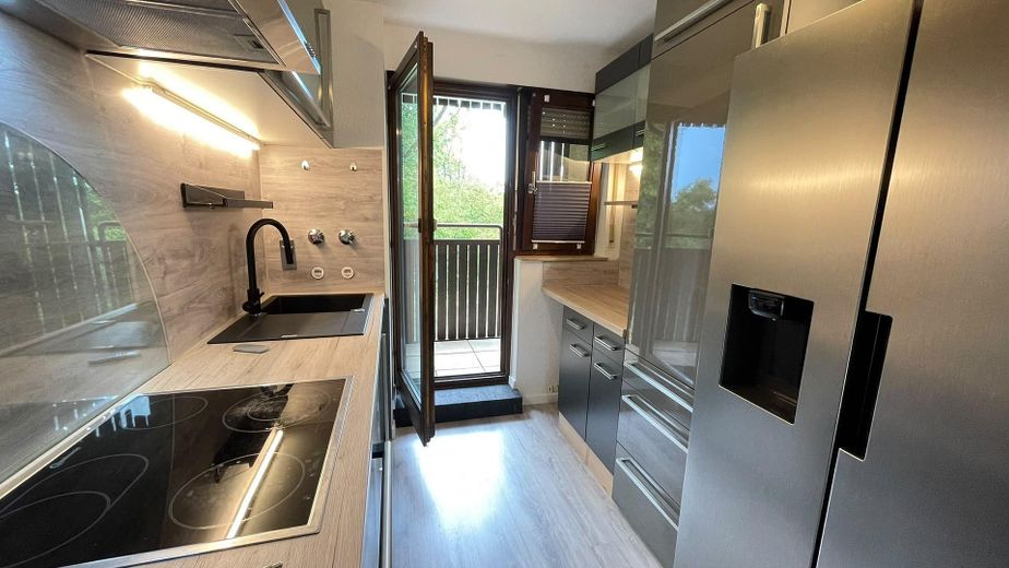 Double investment, two apartments, one offer! –  3 Zimmer Küche