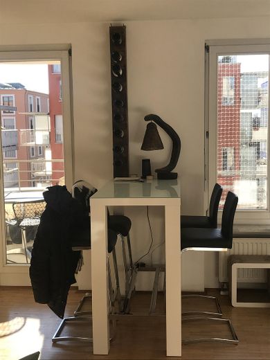 Zonnig 2-kamerappartement - wonen aan het Bavariapark – Wohnzimmer