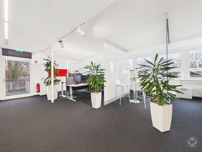Hochwertiges Bürohaus auf 2 Etagen // Nähe Autobahn // Etzhorn // Oldenburg – Eden-Ehbrecht-Immobilien_Vermietung_Gewerbe_Bürofläche_018