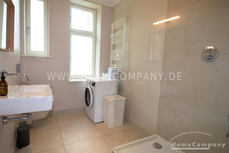 Apartamento muy bonito cerca de la estación central – 65e24f92cfc0d3b0cfc3a06bafa98aebe0c0c653.jpg