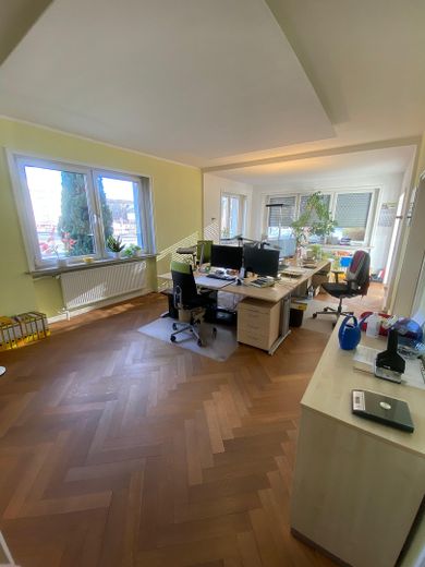Attraktives Büro in zentraler Lage von Darmstadt – mit Terrasse & Parkplätzen – Zimmer 1