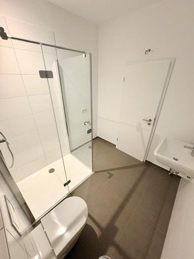 ERSTBEZUG 145qm Familienfreundliche Neubauhaus mit 2 Stellplätzen nähe U2 Röthenbach – Foto 30