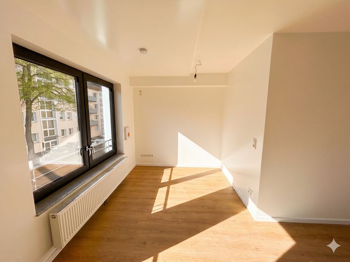 Erstbezug nach Sanierung in helle freundliche Wohnung in Mülheim – Schlafbereich