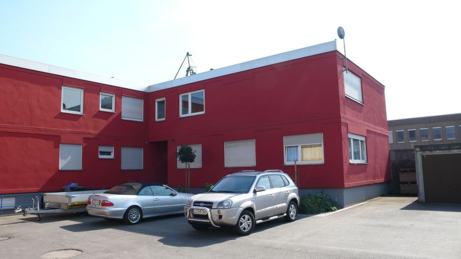 4-Zimmerwohnung im urbanen Mannheimer Industriehafen - ideal für studentische und andere WG's – Innenhof